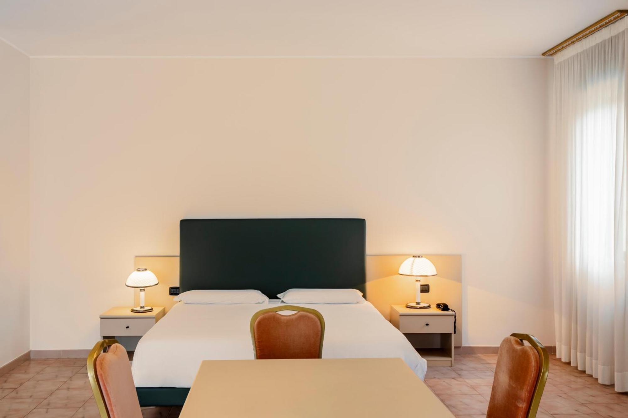 B&B Hotel Bari Rondo 外观 照片